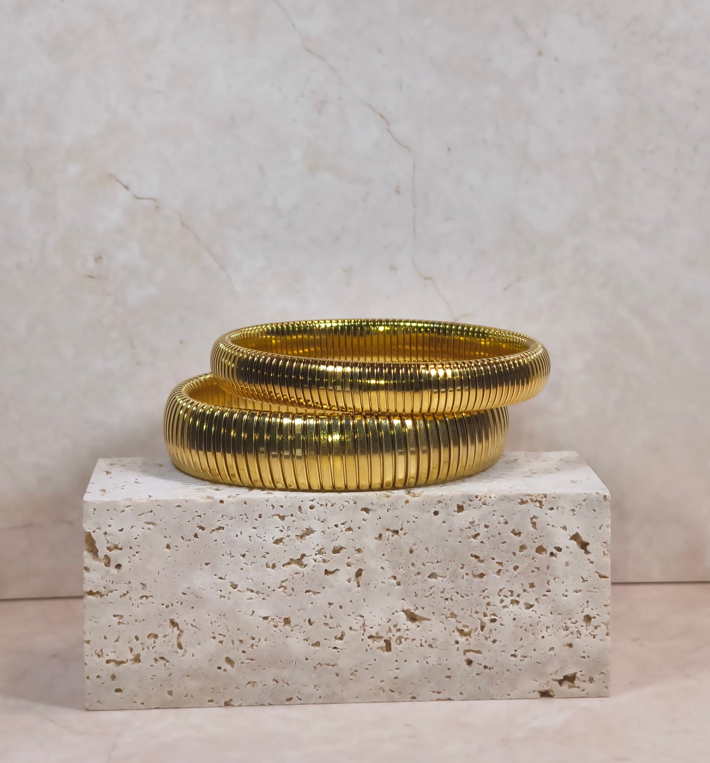 Flex Armband RVS – Goudkleurige Bold Statement Bracelet